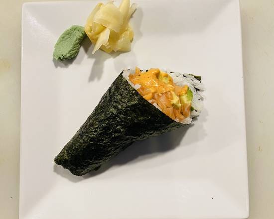 Order Spicy Salmon with Avocado Roll food online from Rien Tong Restaurant store, Arlington on bringmethat.com