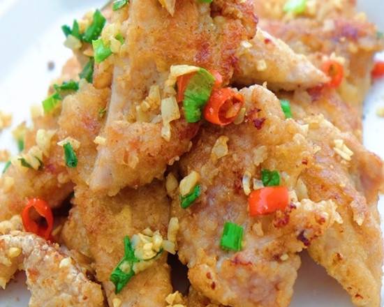 Order Pork Chop with Salt and Pepper 椒盐猪排 food online from Jin Ding Restaurant store, Bryn Mawr on bringmethat.com