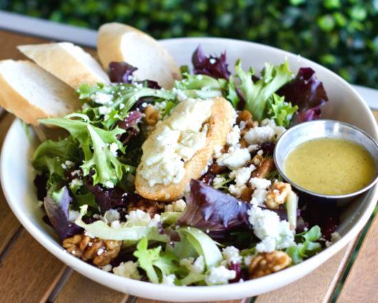 Order #21 French Field Greens Salad food online from The Cheese Course store, Pinecrest on bringmethat.com