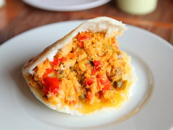 Order Shredded Chicken Arepa food online from Chicken Grill store, Miami on bringmethat.com
