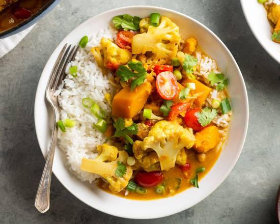 Order Massaman Curry food online from Zabb Thai Kitchen store, Clarkstown on bringmethat.com