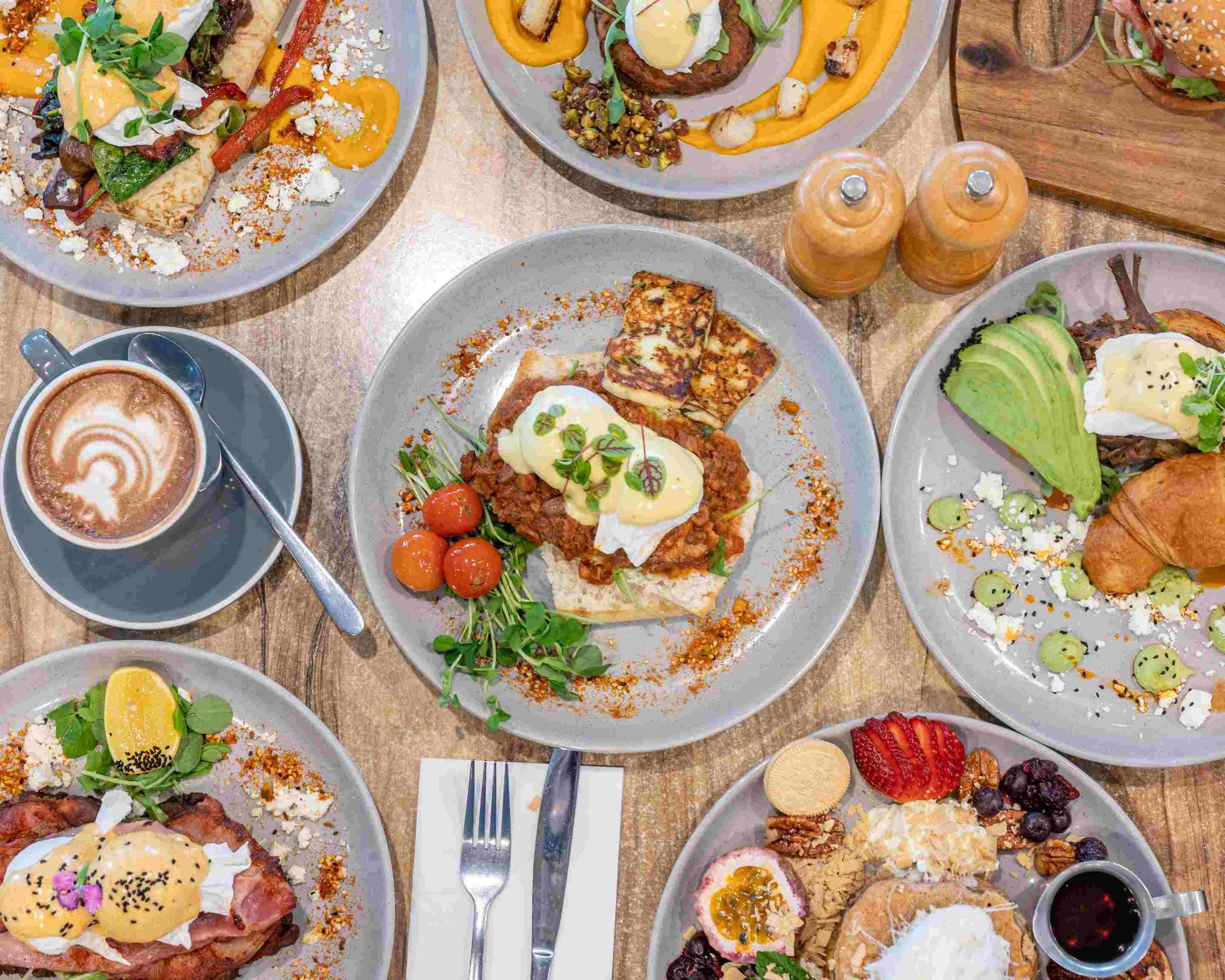 Smoked Paprika Cafe Restaurant Menu Takeout in Brisbane Delivery