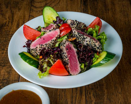 Order Sesame Seared Ahi Tuna Salad food online from Perricone's Marketplace store, Miami on bringmethat.com
