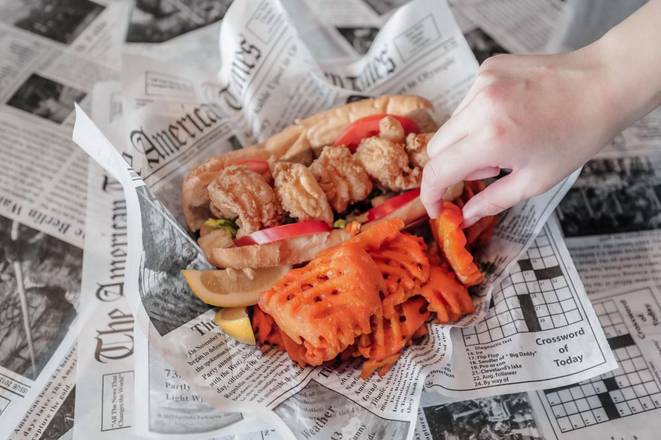 Order Shrimp Po' Boy food online from Hook & Reel Cajun Seafood store, Killeen on bringmethat.com