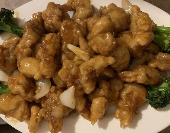 Order General Chicken food online from Uncle Wing's Restaurant store, San Rafael on bringmethat.com