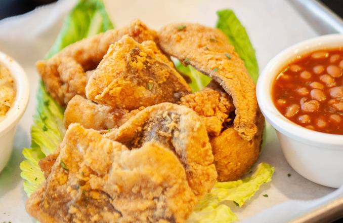 Order Fish Plate food online from Tom, Dick & Hank store, Atlanta on bringmethat.com