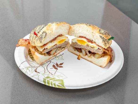 Order The Ray Mundo food online from Corbo Deli And Pizza store, Stamford on bringmethat.com