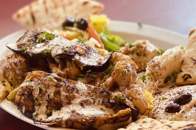 Order Vegetable Plate food online from Shawarma King store, Seattle on bringmethat.com