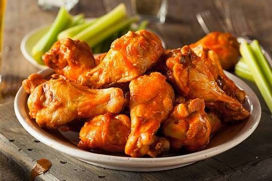 Order Chicken Wings food online from Pizzanada store, Bloomfield on bringmethat.com