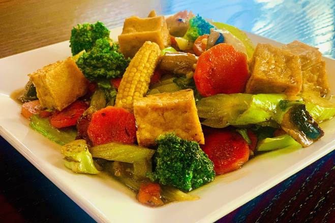 Order Pad Pak food online from Bangkok Thai Restaurant store, Spokane on bringmethat.com