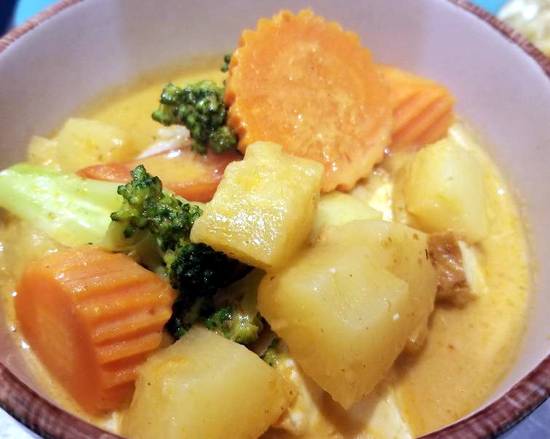 Order Curry Surprise food online from Lan Xang store, Fort Myers on bringmethat.com