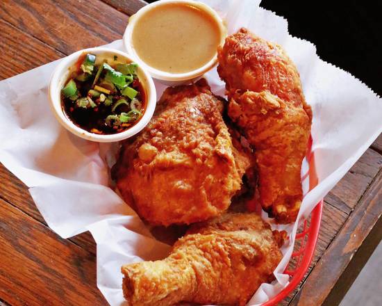 Order Fried Chicken & Gravy (2 leg 1 thigh) food online from Gan Bei store, Seattle on bringmethat.com
