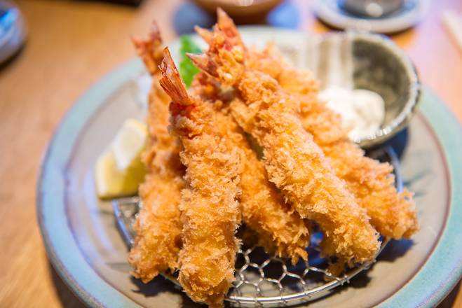 Order Shrimp Tempura 天妇罗虾 food online from Kyoto Sukiyaki 京都壽喜燒 store, New York on bringmethat.com