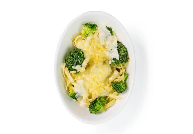 Order Pasta Bowls - Signature Recipes - Fettuccini Alfredo with Broccoli food online from Wawa store, Downingtown on bringmethat.com