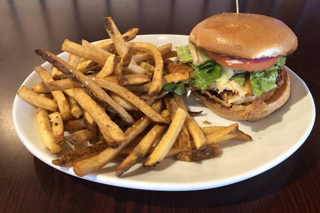 Order Chicken Sandwich food online from Blackthorn Restaurant & Irish Pub store, New Brunswick on bringmethat.com