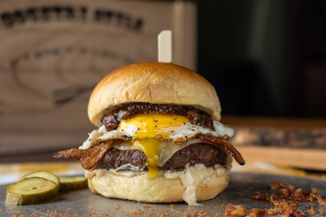 Order Bacon, Egg & Cheese Burger food online from Sweet Lou store, Skokie on bringmethat.com