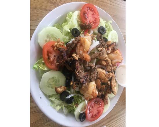 Order House Salad food online from Taqueria El Paisa store, Springfield on bringmethat.com