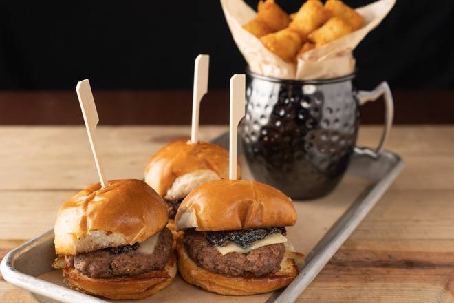 Order Beef Sliders food online from Bar Louie store, Murfreesboro on bringmethat.com