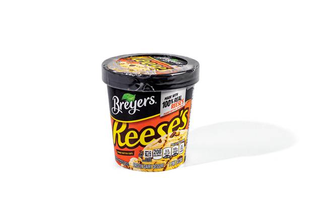 Order Bryers Reeses Peanut Butter Cup Pint food online from Wawa store, Downingtown on bringmethat.com