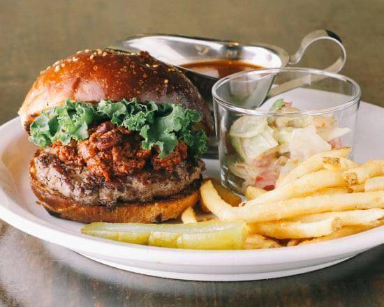 チリチーズバーガー Chili Cheese Burger