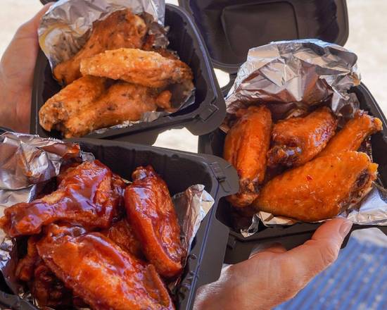Order Authentic Wings (50 pcs) food online from Coney Island House Of Wings store, New York on bringmethat.com