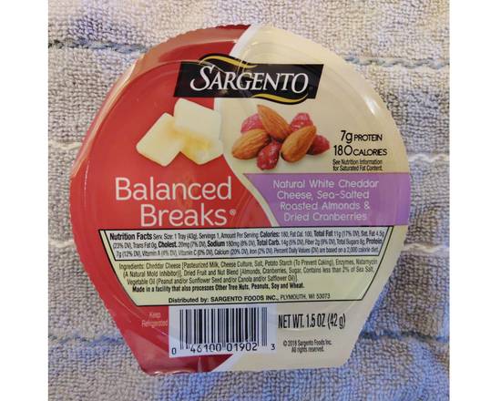 Order Sargento White Cheddar Cheese, Almonds and Cranberries 1.5 Oz food online from Fresko Market store, Miami on bringmethat.com
