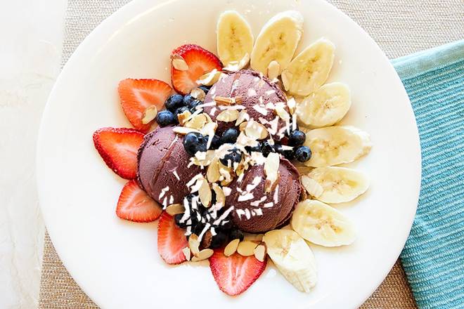 Order *NEW* Vegan Acai Bowl food online from Broken Yolk Cafe store, San Marcos on bringmethat.com