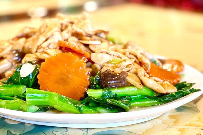 Order C14. Chicken with Gai Lan food online from Din Ho Chinese BBQ store, Austin on bringmethat.com