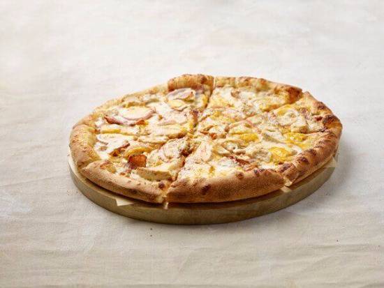 Order 13" Buffalo Chicken Pizza food online from Flippers Pizzeria store, Orlando on bringmethat.com