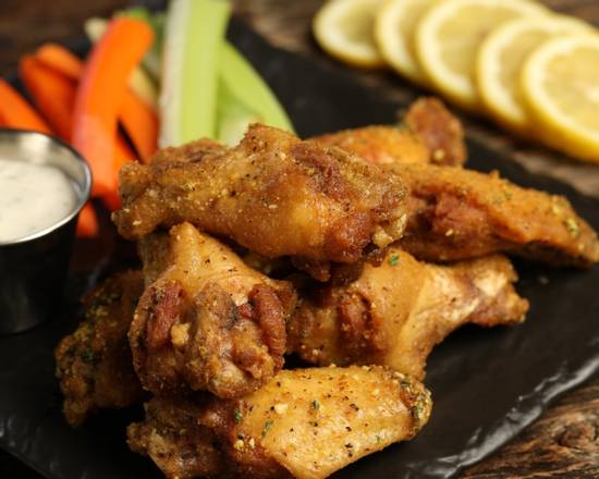 Order Traditional Lemon Pepper food online from Wild Wild Wings store, Denver on bringmethat.com