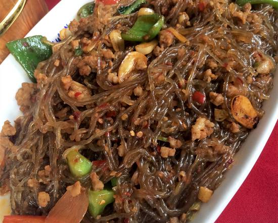 Order 58. Sauteed Vermicelli with Spicy Minced Pork food online from Mulan Asian Bistro store, Memphis on bringmethat.com