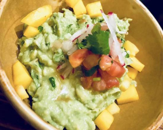 Order Mango Guacamole food online from Zócalo store, Metairie on bringmethat.com