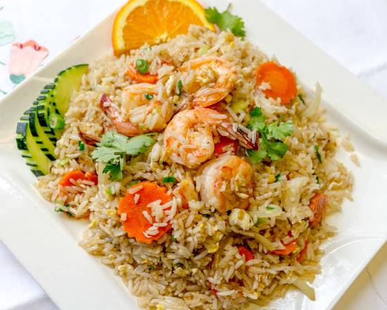 Order House Fried Rice food online from Thai Chili Cuisine store, Santa Clara on bringmethat.com