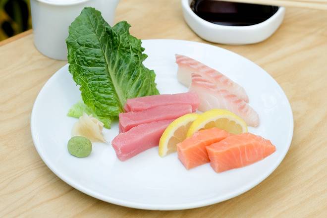 Order SASHIMI* SAMPLER food online from Benihana Miami store, Coral Gables on bringmethat.com
