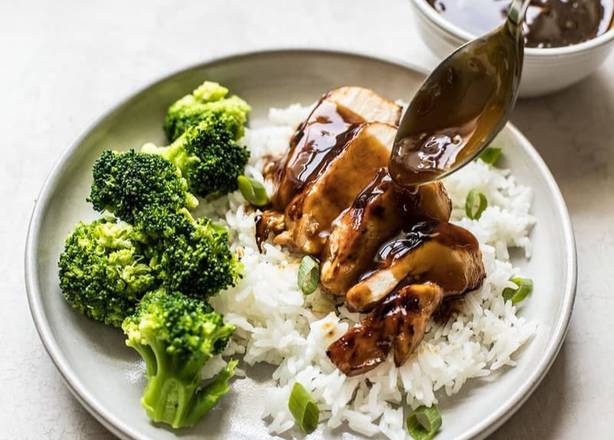 Order Grilled Chicken Teriyaki food online from Red basil thai kitchen store, Long Island City on bringmethat.com