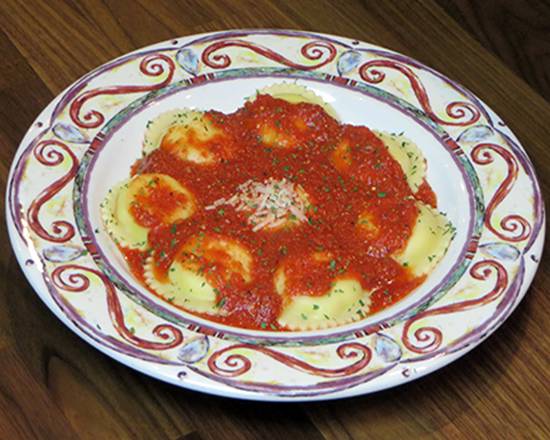 Order Cheese Ravioli Entree - ( Entree only ) food online from Best Ny Pizza store, Tampa on bringmethat.com