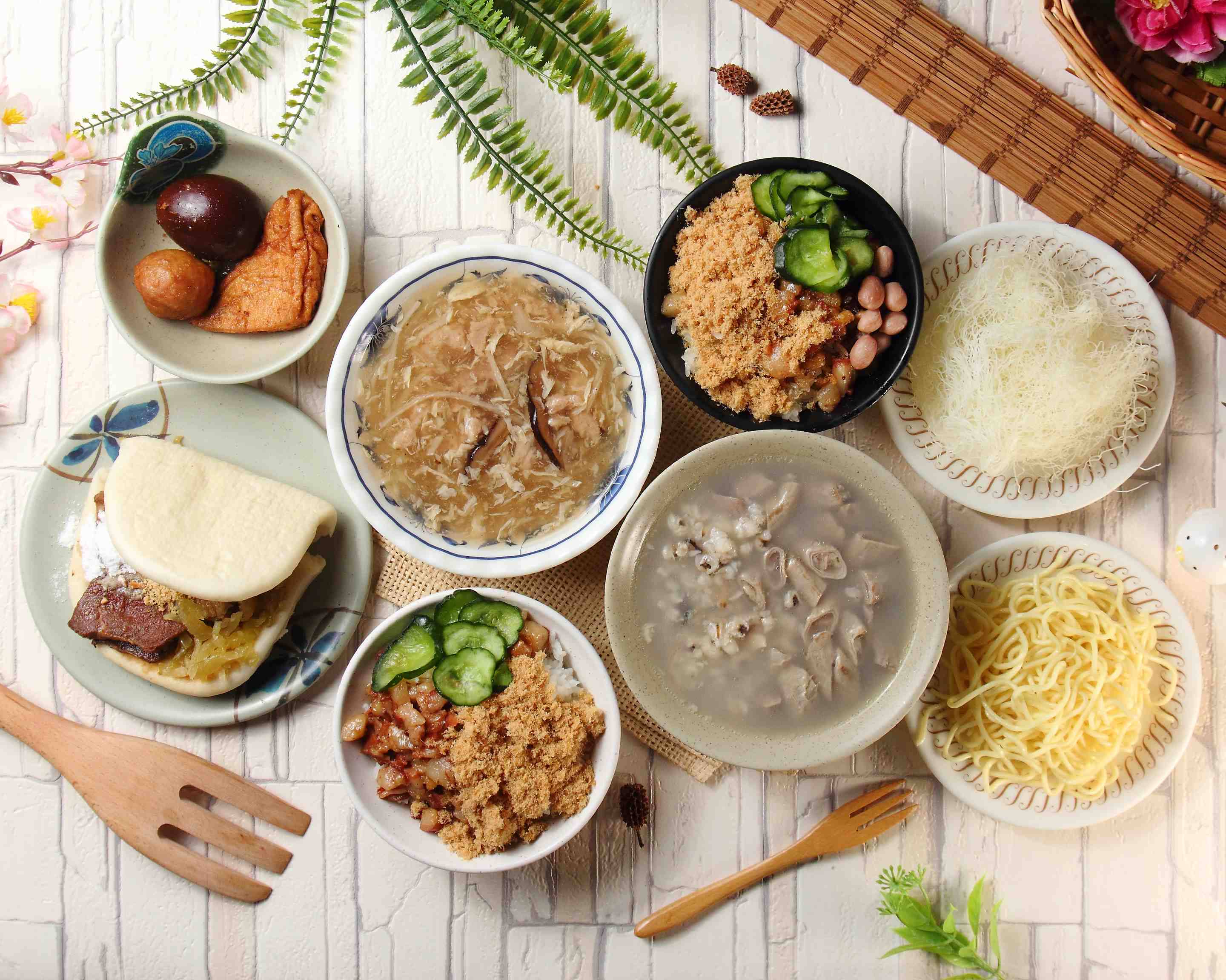 何媽媽米糕忠孝夜市老店delivery In Kaohsiung Menu Prices Uber Eats