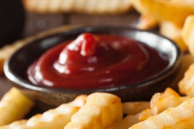 Order Medium Bucket of Fries food online from Chicken Delight store, Jersey City on bringmethat.com