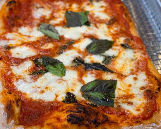 Order PIE MARGHERITA food online from Macchiato Coffee & Food Bar store, Miami on bringmethat.com