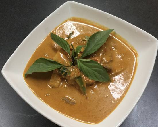 Order Red Curry food online from Sticky Rice Cafe store, Oakland on bringmethat.com