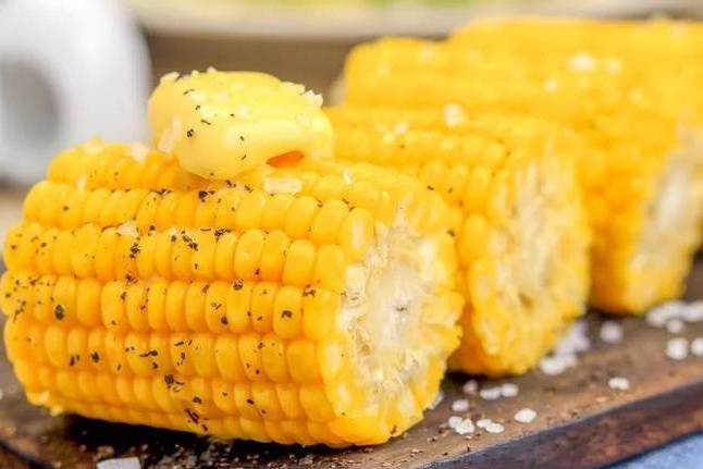 Order Corn on the Cob (3 pcs) food online from Crab Du Jour store, Wilson on bringmethat.com