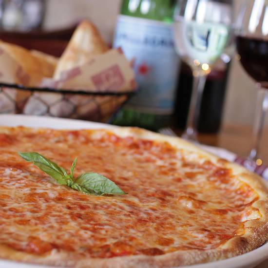Order Kids Pizzetta food online from Mama Theresa's store, Westbury on bringmethat.com
