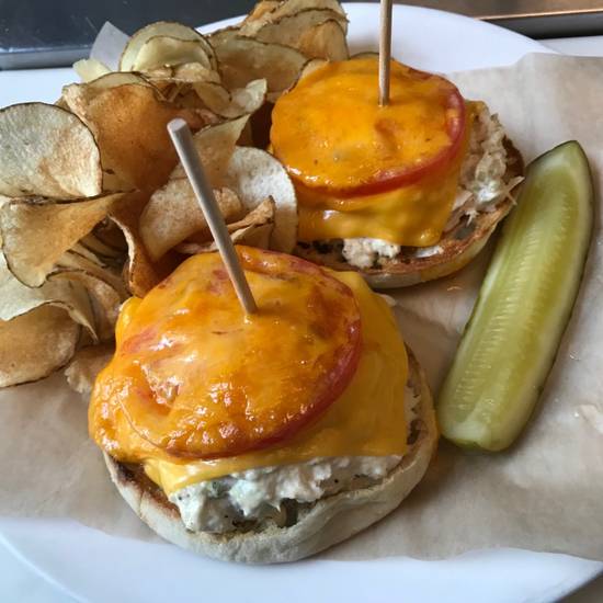 Order Tuna Melt food online from Windy City Cafe store, Chicago on bringmethat.com
