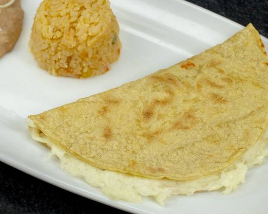 Order Una Quesadilla con Arroz y Frijoles food online from Los Fernandez store, Streamwood on bringmethat.com