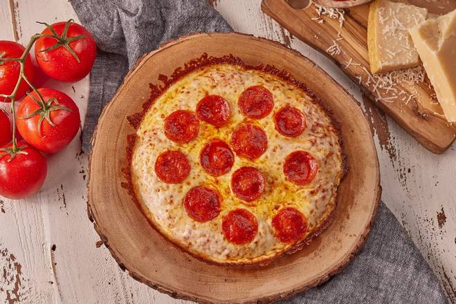 Order Pizza de Pepperoni food online from Pa` Comer Cuban Pizza store, Hialeah on bringmethat.com