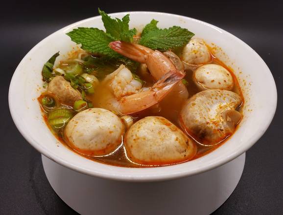 Order Tom Yum Soup food online from Siam Rice store, Miami on bringmethat.com