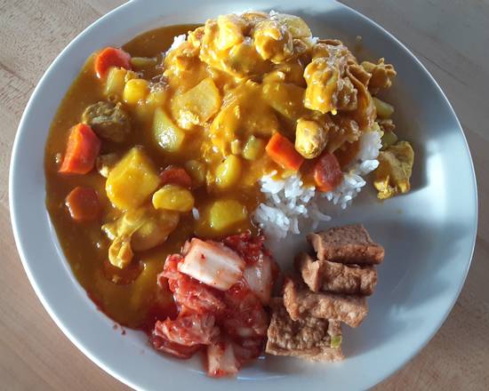 Order Chicken Curry food online from Yummy Teriyaki store, Seattle on bringmethat.com