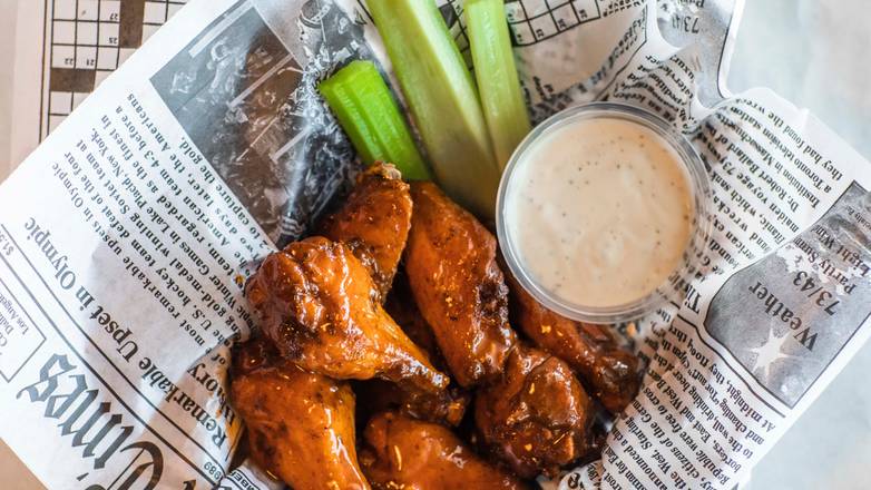 Order Wings food online from Hook & Reel Cajun Seafood store, Killeen on bringmethat.com