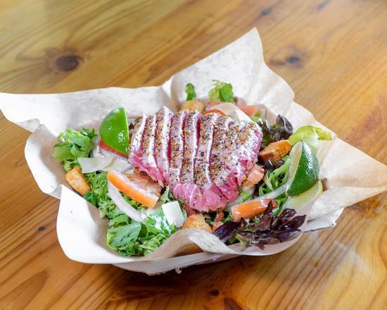 Order Garden Salad  food online from Hole In The Wall store, Palmetto Bay on bringmethat.com