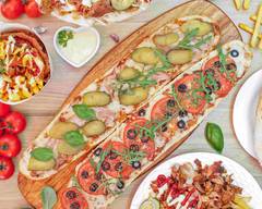 STREFA FOODTRUCKA KEBS ZAPIEKSY